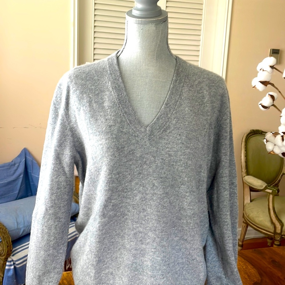 Jenni Kayne  gently used Cashmere Sweater
